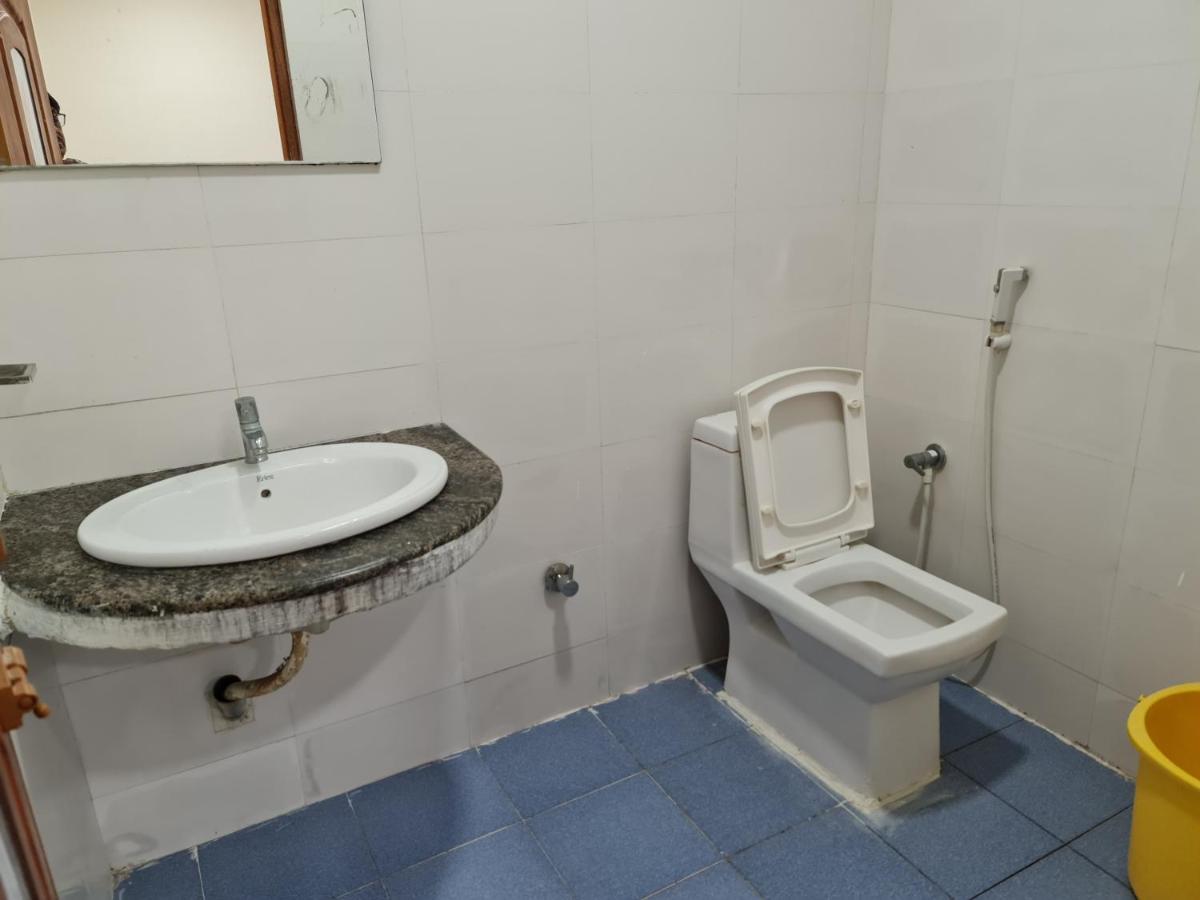 Vijay Shree Inn Vellore Buitenkant foto