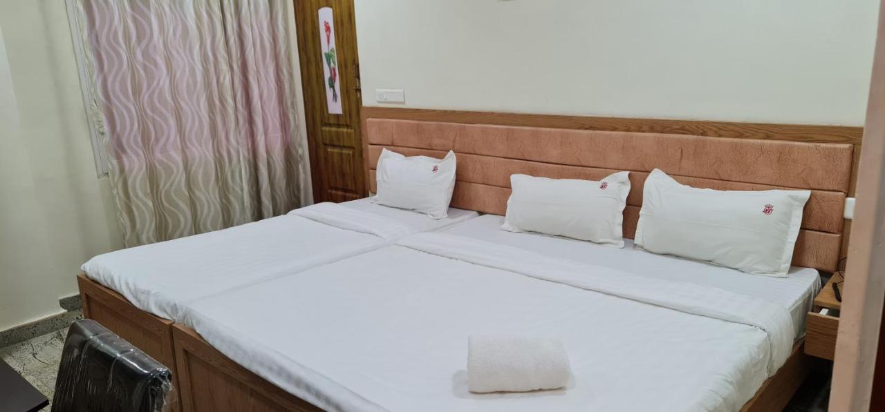 Vijay Shree Inn Vellore Buitenkant foto